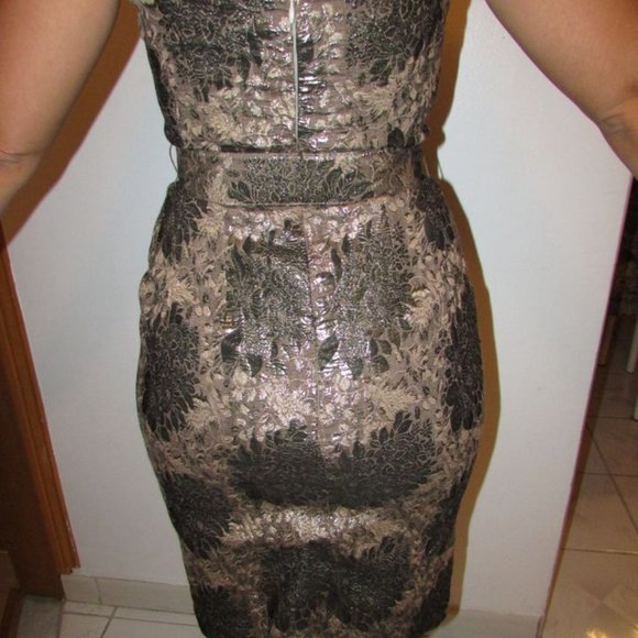 Beautiful Dress with Belt, Size Small - Picture 2 of 3